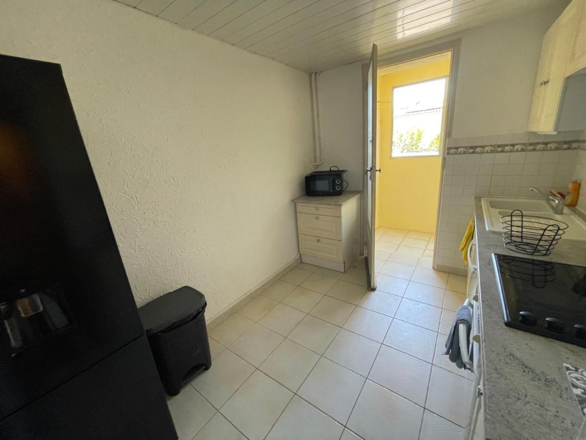 Appartement Spacieux Avec Parking Gratuit Sète Buitenkant foto