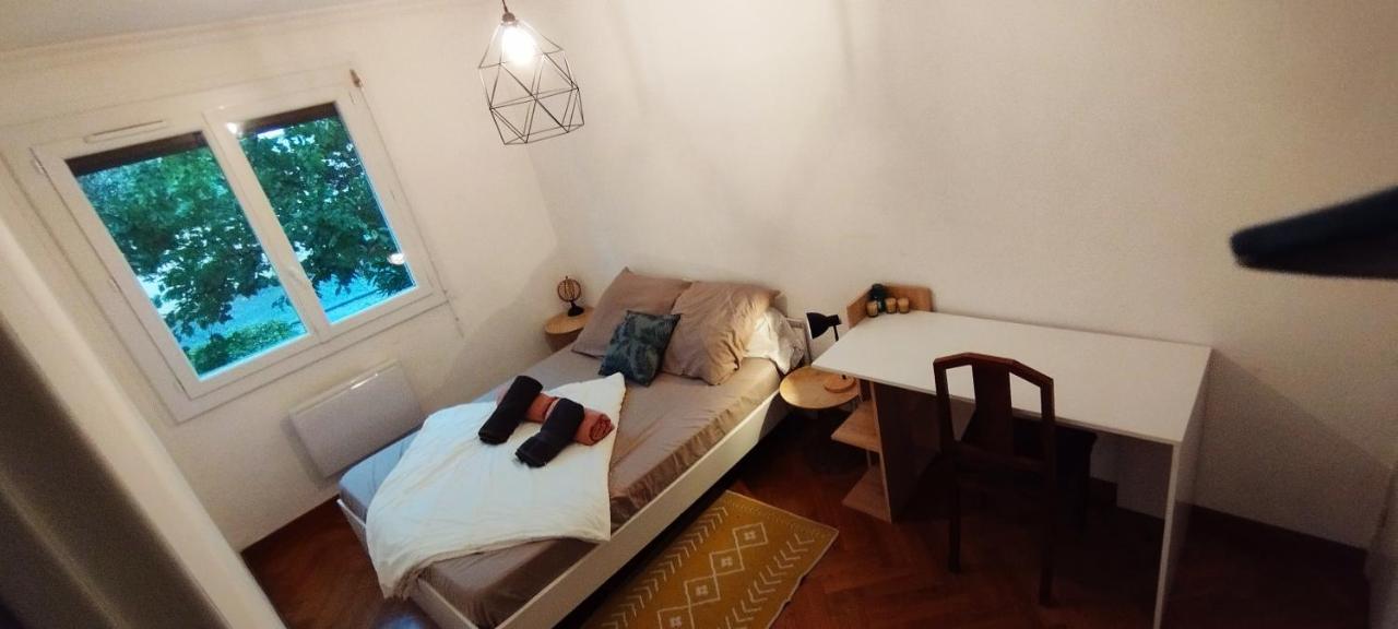 Appartement Spacieux Avec Parking Gratuit Sète Buitenkant foto
